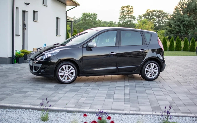 Renault Scenic cena 26950 przebieg: 236550, rok produkcji 2011 z Nisko małe 781